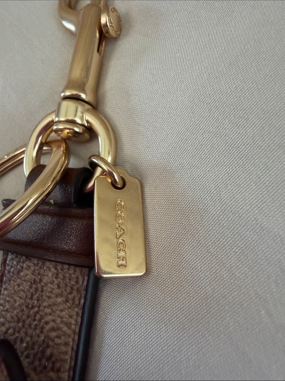 Coach Brown Signature Canvas Key Holder with Gold Hardware - Picture 2 of 4